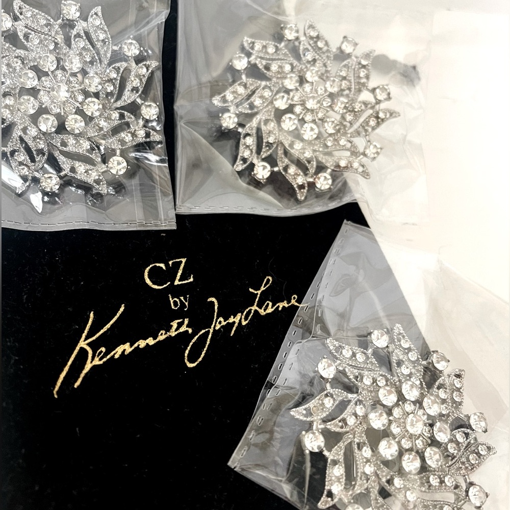 Cz By Kenneth Jay Lane 3 Pins / Brooches - image 1